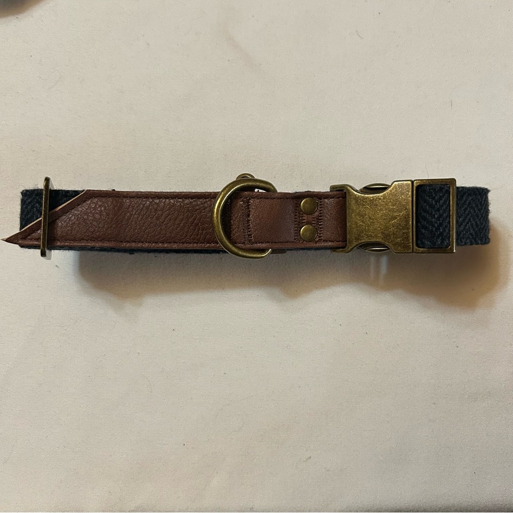 Large Brown and Navy Dog Collar